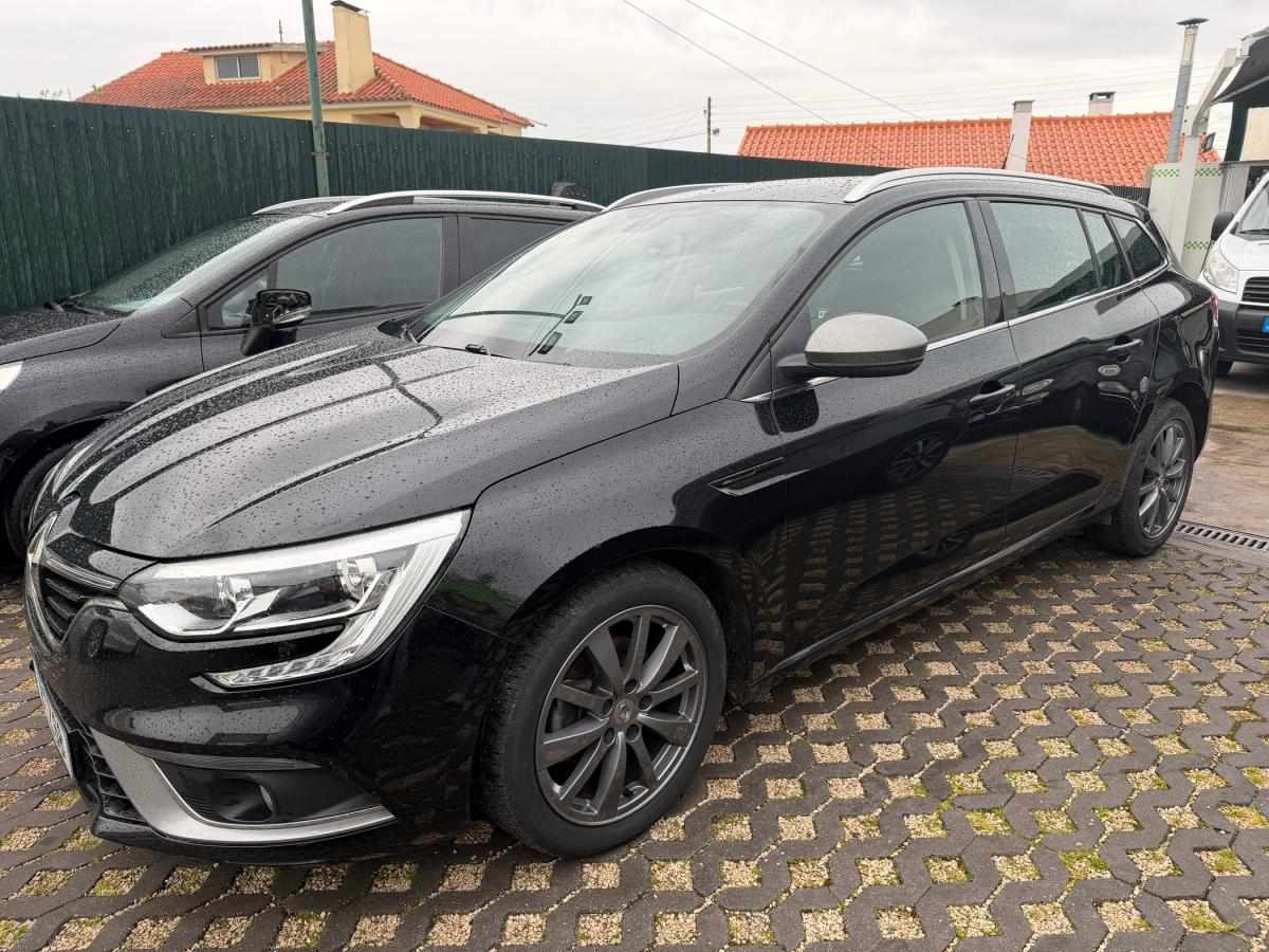 renault-megane-sport-tourer-2016-diesel-1461cc