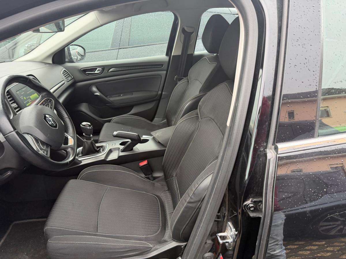 renault-megane-sport-tourer-2016-diesel-1461cc