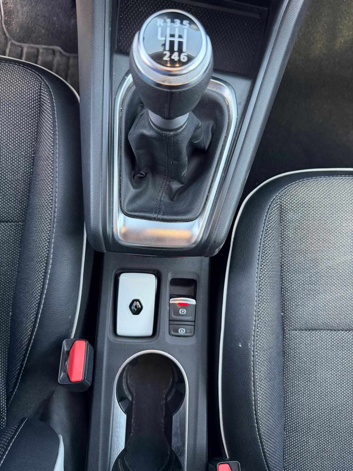 renault-captur-2022-gasolina-999cc