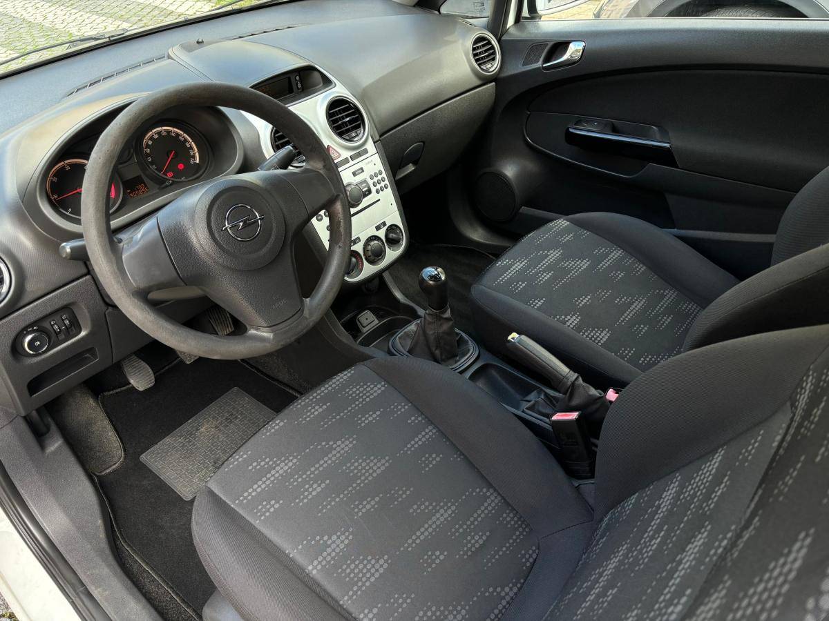 opel-corsa-2014-diesel-1248cc