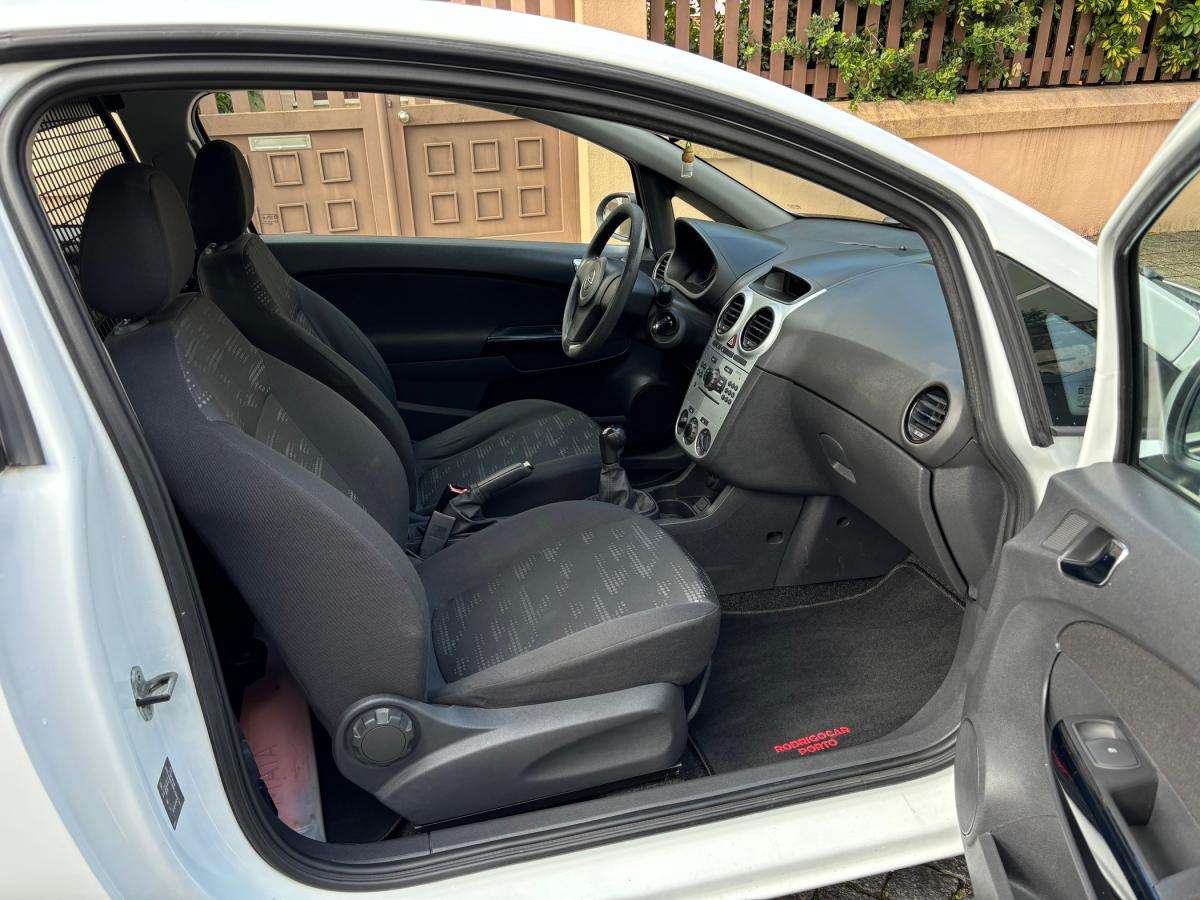 opel-corsa-2014-diesel-1248cc