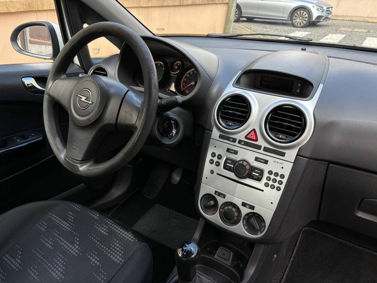 opel-corsa-2014-diesel-1248cc