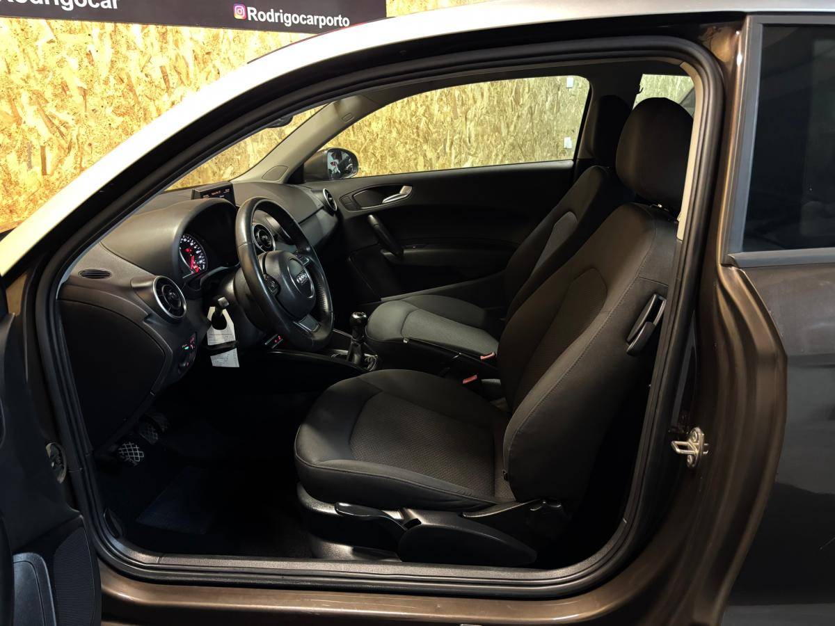 audi-a1-2012-gasolina-1197cc