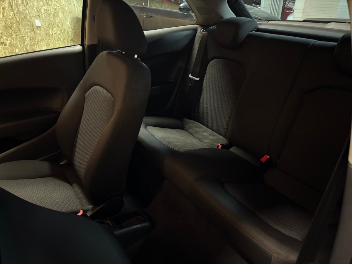 audi-a1-2012-gasolina-1197cc