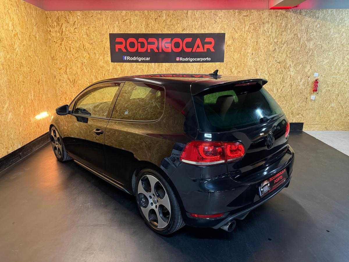 volkswagen-golf-2010-gasolina-1984cc