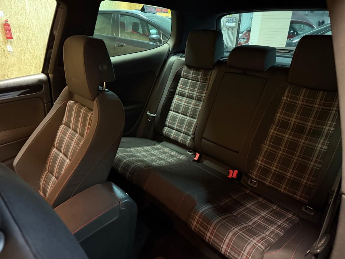 volkswagen-golf-2010-gasolina-1984cc