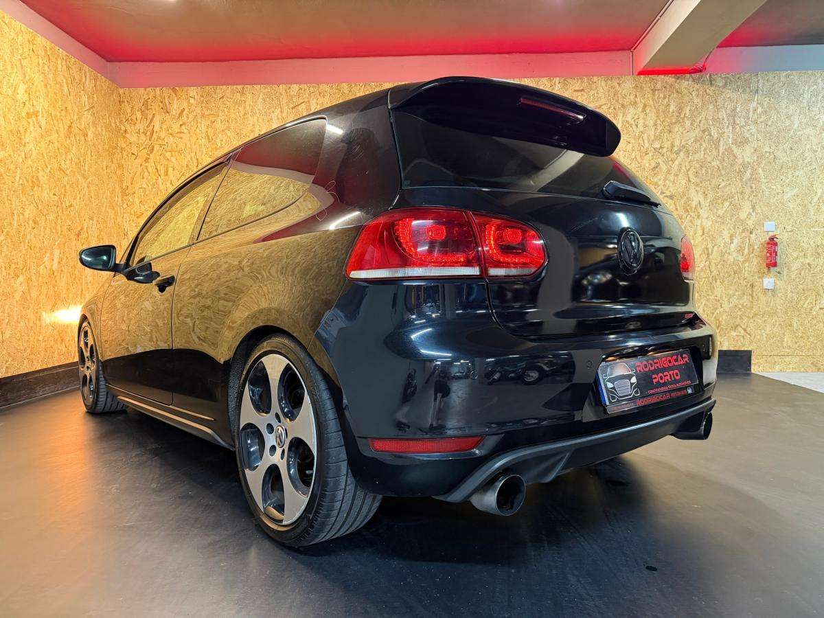 volkswagen-golf-2010-gasolina-1984cc