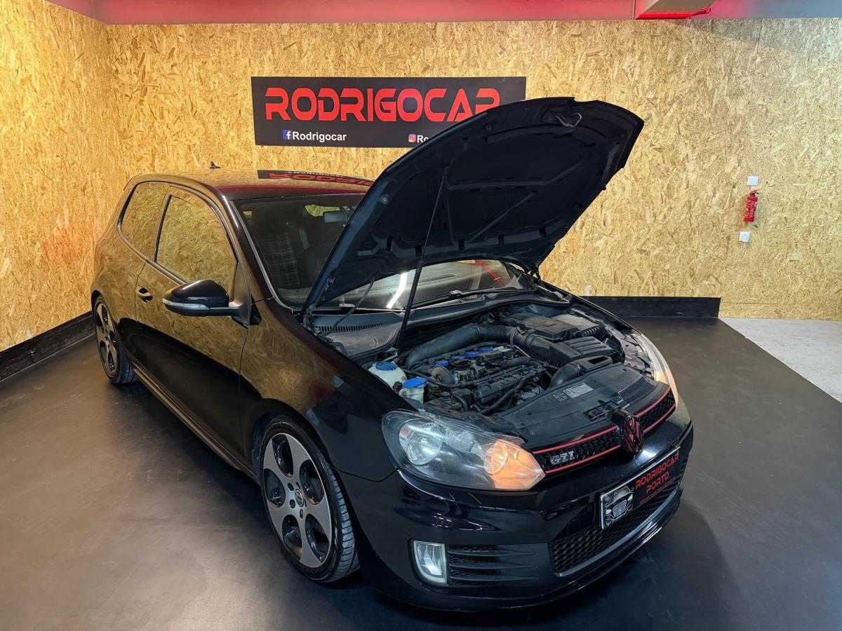 volkswagen-golf-2010-gasolina-1984cc