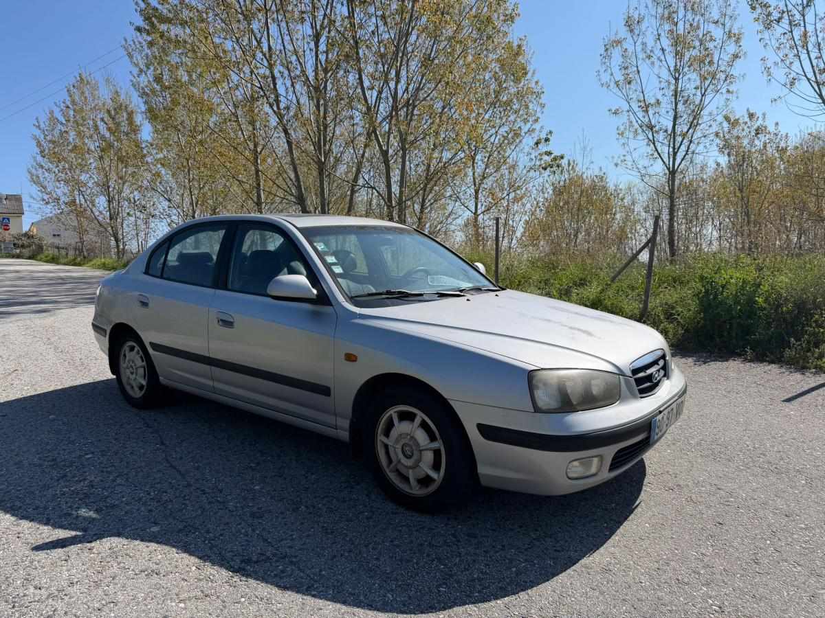 hyundai-elantra-1-6-2003-gasolina-1599cc
