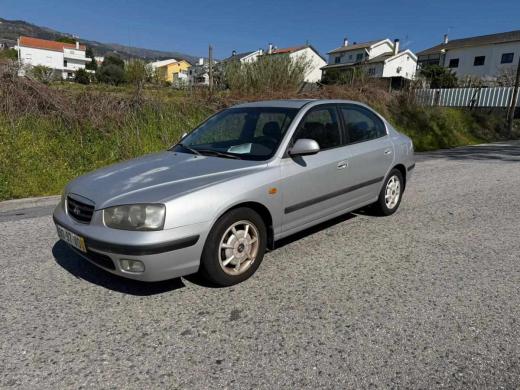 hyundai-elantra-1-6-2003-gasolina-1599cc