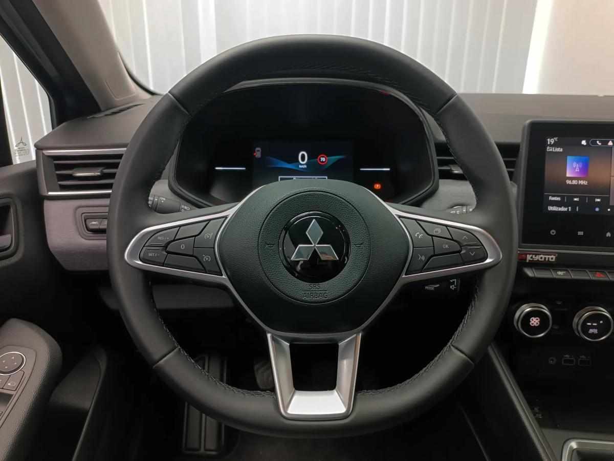 mitsubishi-colt-1-0-turbo-2024-gasolina-999cc