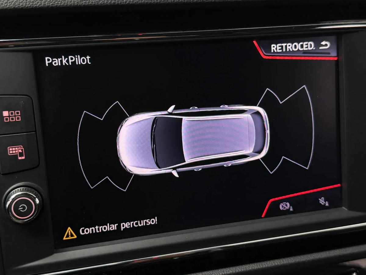 seat-leon-1-6-tdi-2019-diesel-1598cc