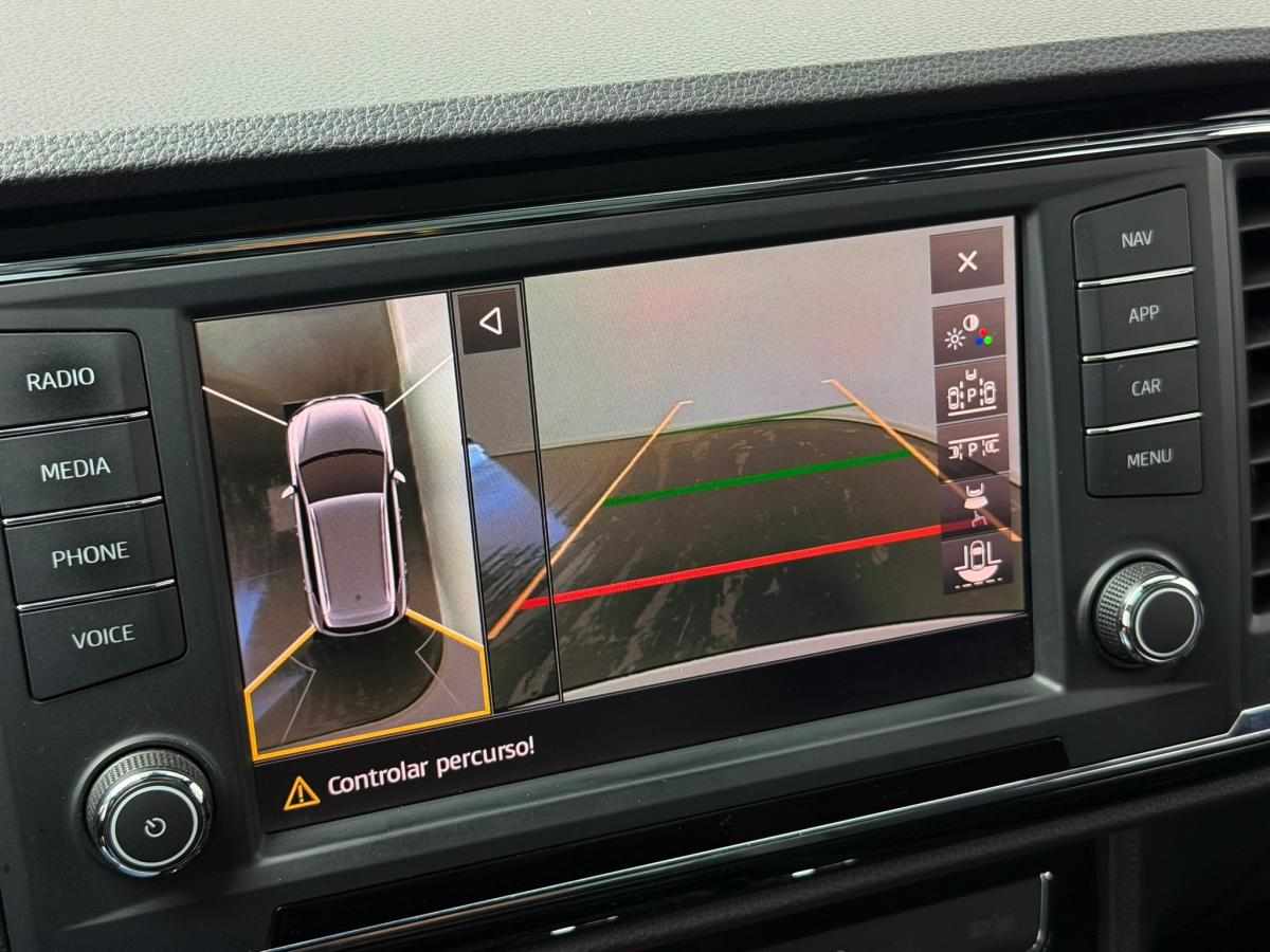 seat-ateca-1-6-tdi-ecomotive-2018-diesel-1598cc