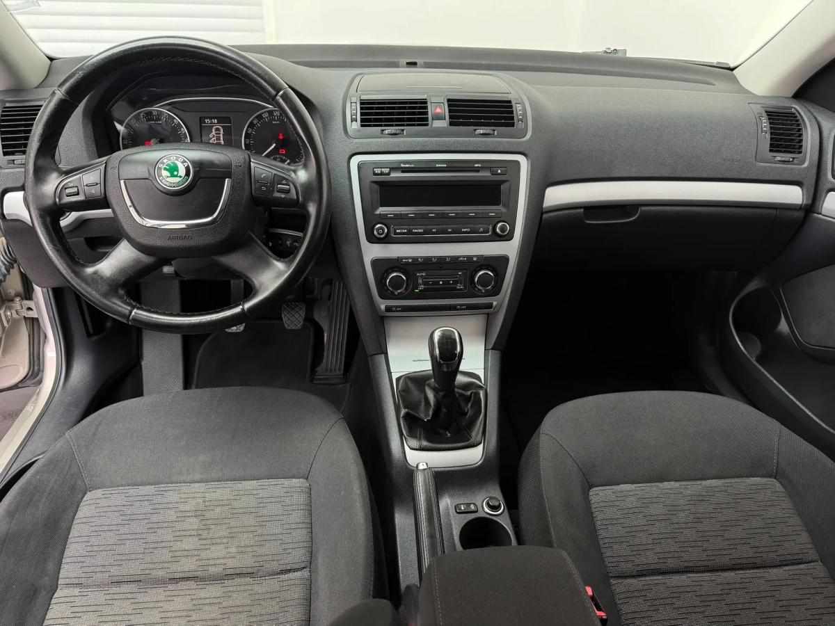 skoda-octavia-1-6-tdi-2013-diesel-1598cc