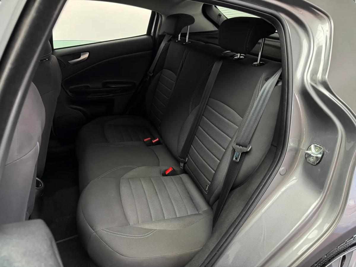 alfa-romeo-giulietta-1-6-jtdm-16v-2017-diesel-1598cc