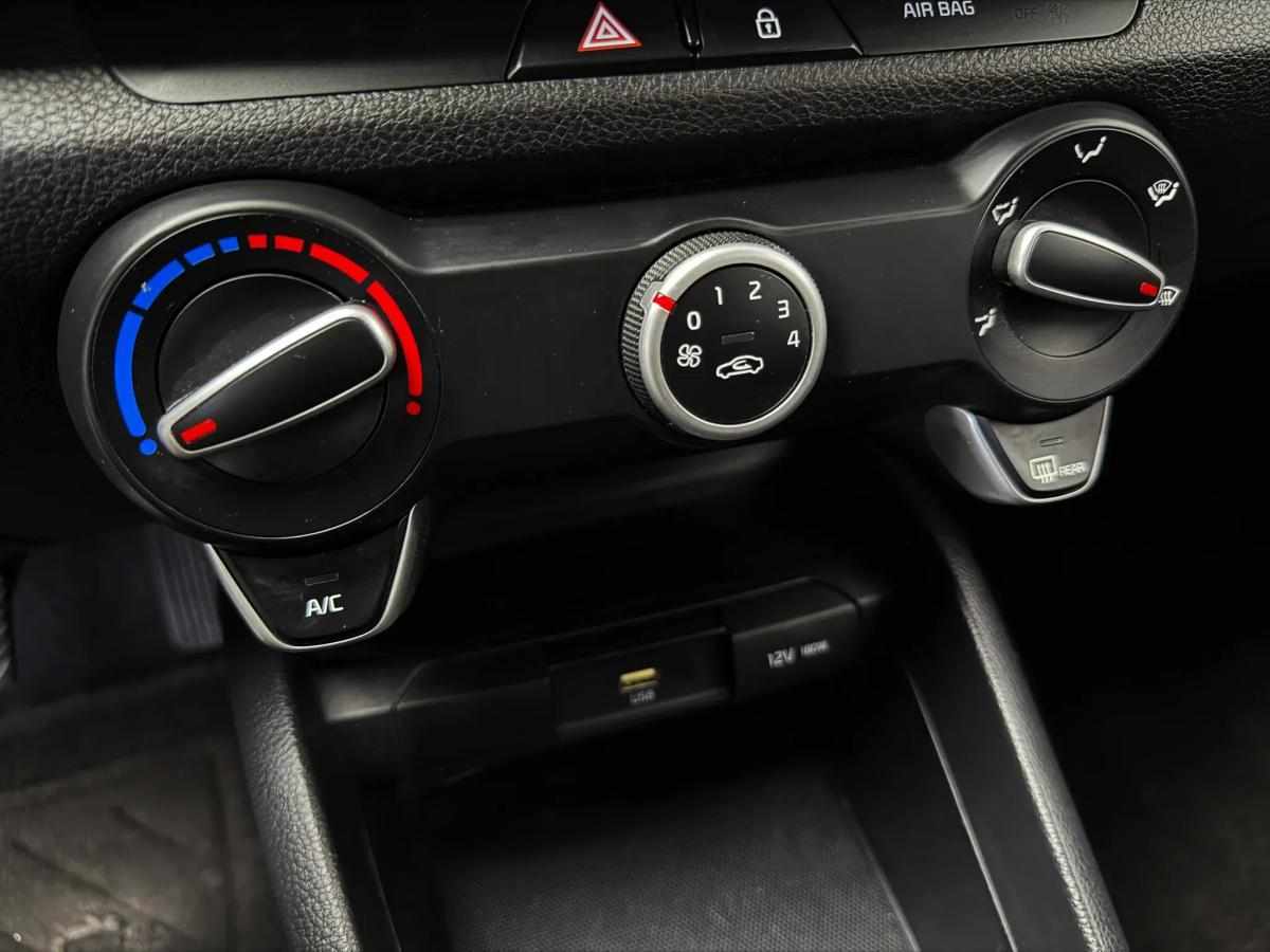kia-rio-1-2-84cv-2022-gasolina-1197cc