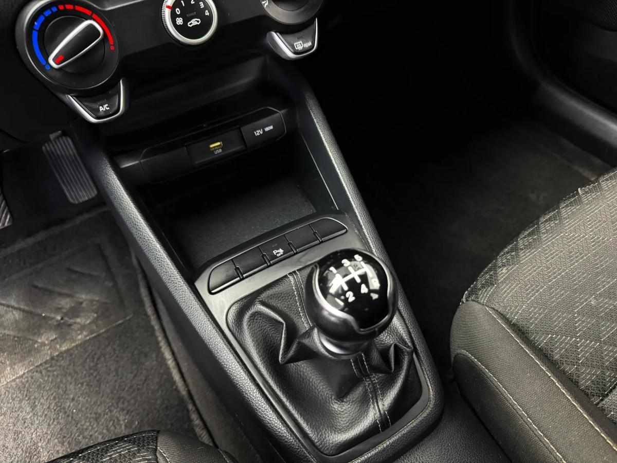 kia-rio-1-2-84cv-2022-gasolina-1197cc