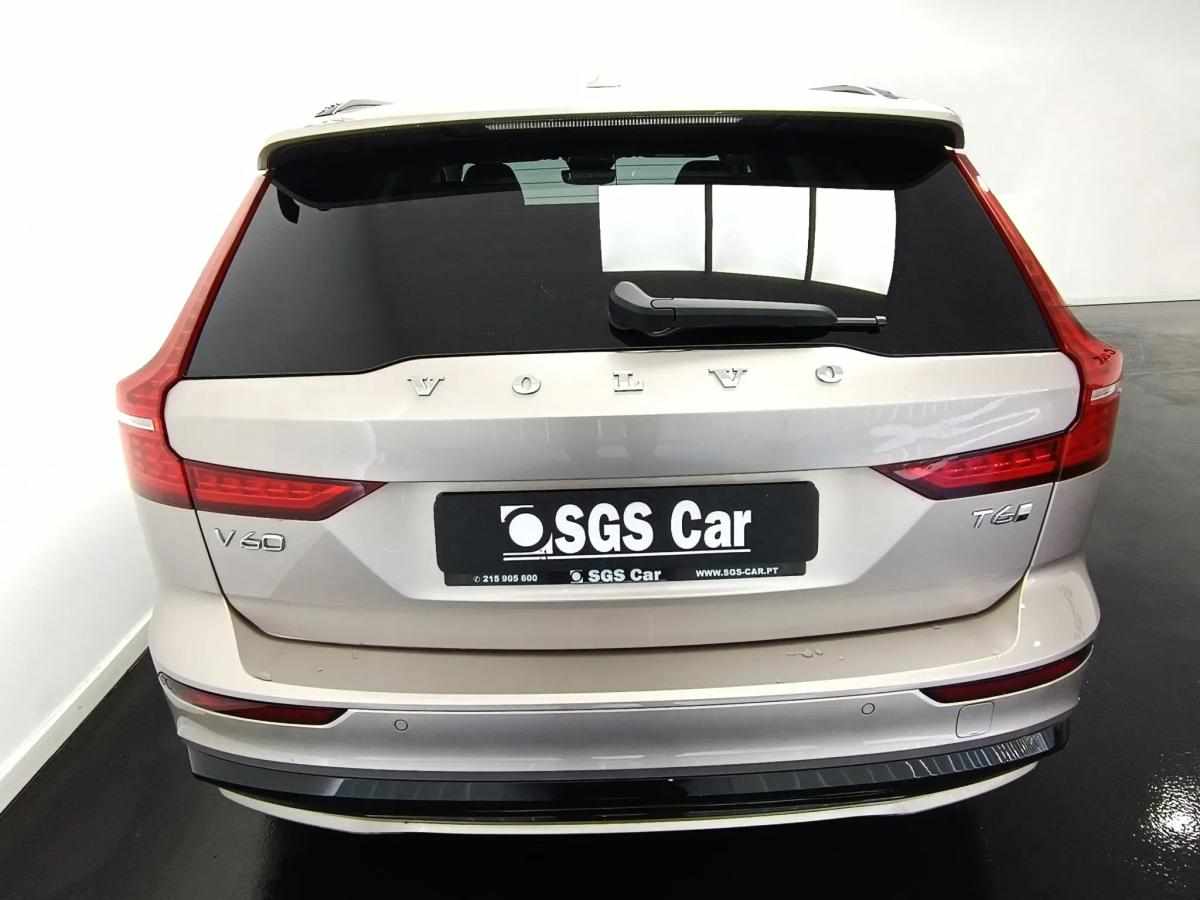 volvo-v60-recharge-2-0-t6-phev-2024-gasolina-1969cc