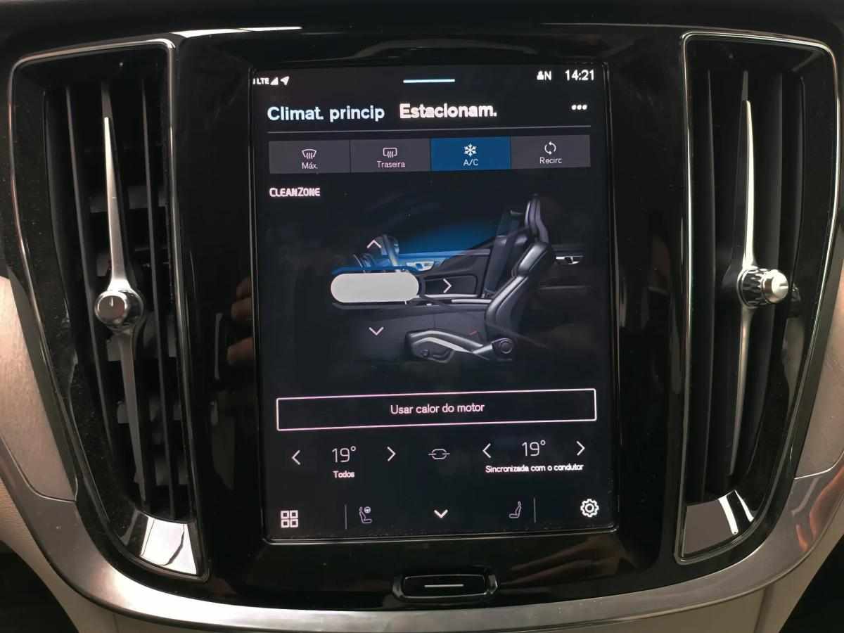 volvo-v60-recharge-2-0-t6-phev-2024-gasolina-1969cc