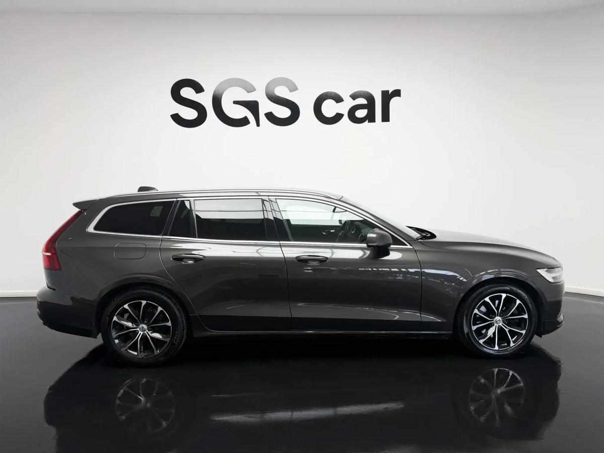 volvo-v60-b4-2021-diesel-1969cc