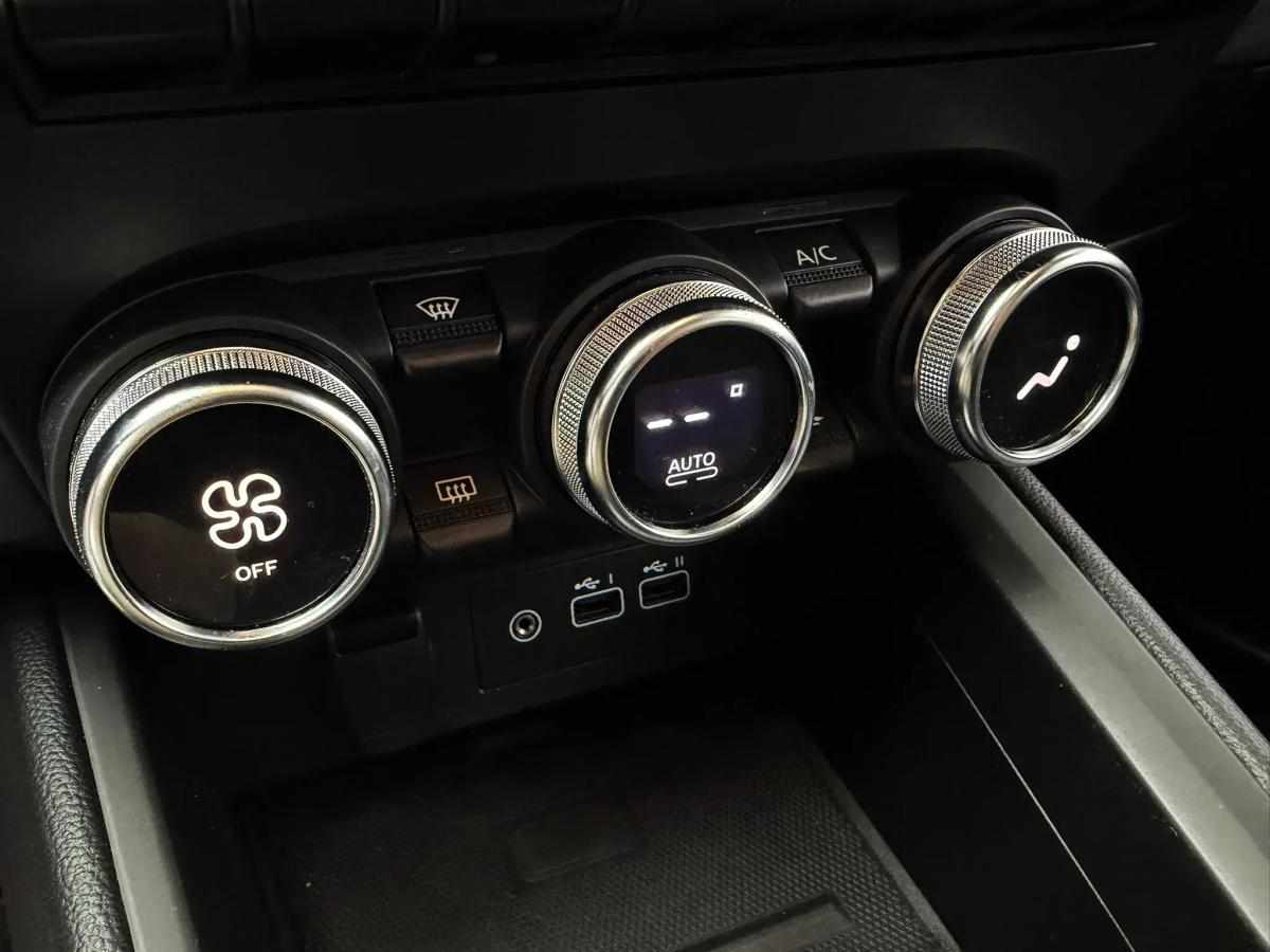 mitsubishi-colt-1-0-turbo-2024-gasolina-999cc