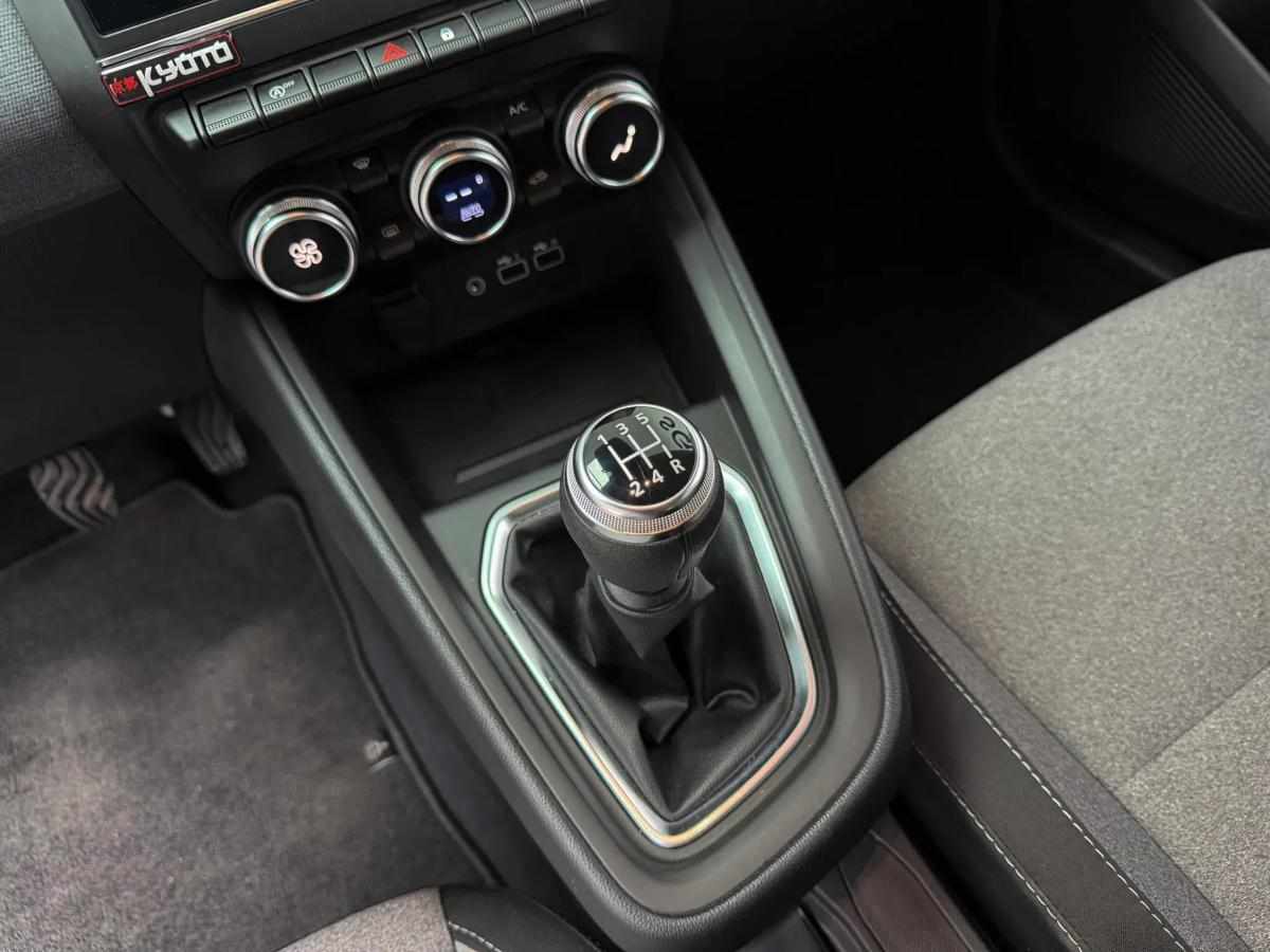 mitsubishi-colt-1-0-turbo-2024-gasolina-999cc