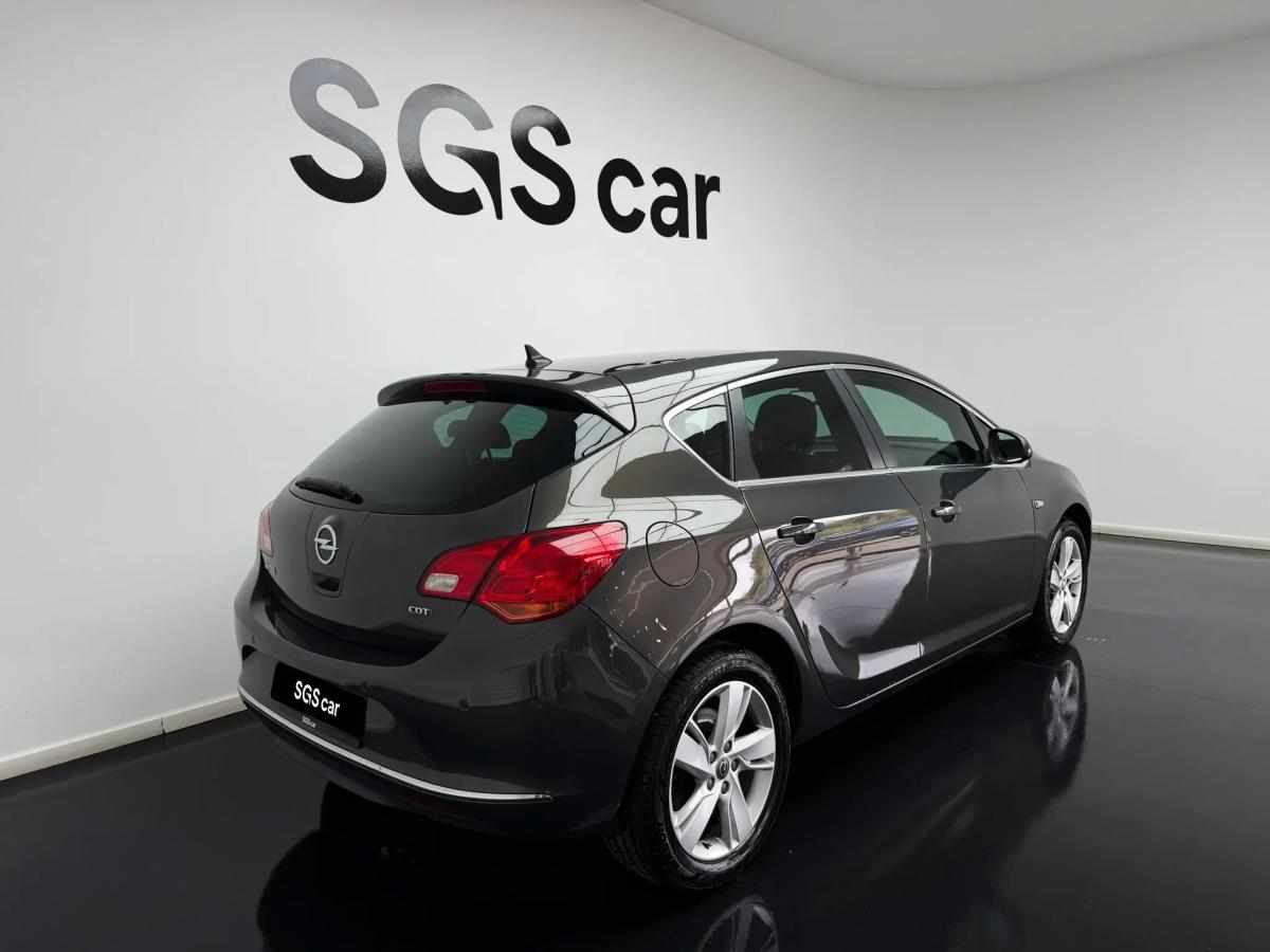 opel-astra-1-6-cdti-2015-diesel-1598cc