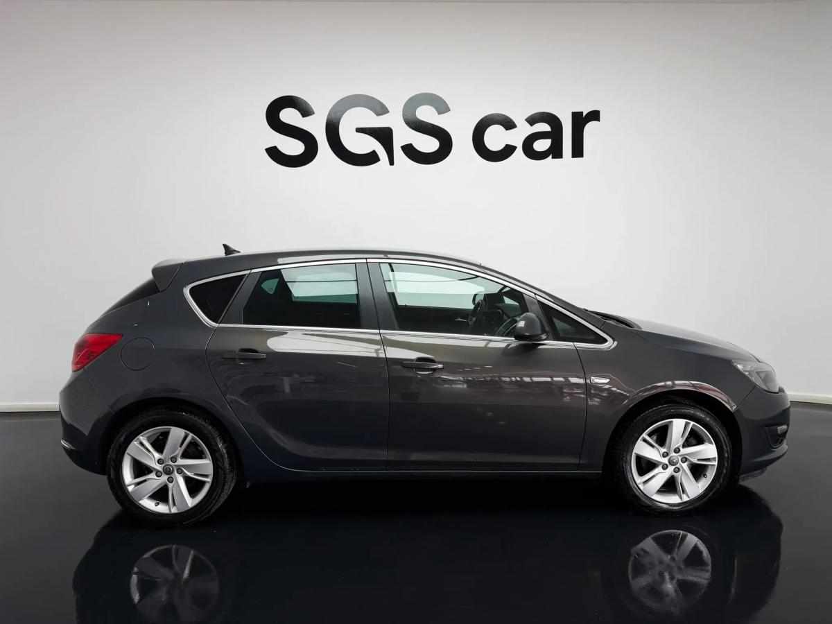 opel-astra-1-6-cdti-2015-diesel-1598cc