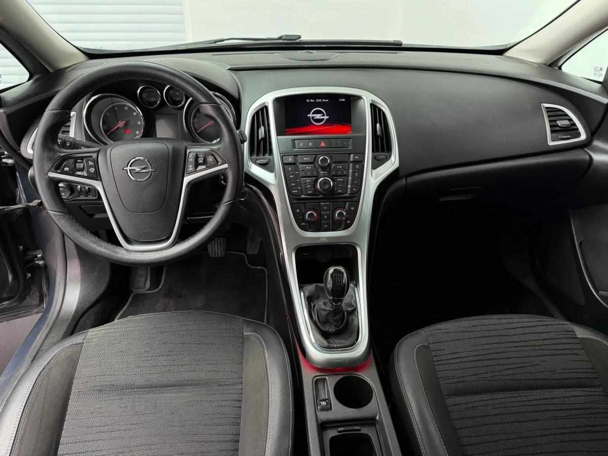 opel-astra-1-6-cdti-2015-diesel-1598cc