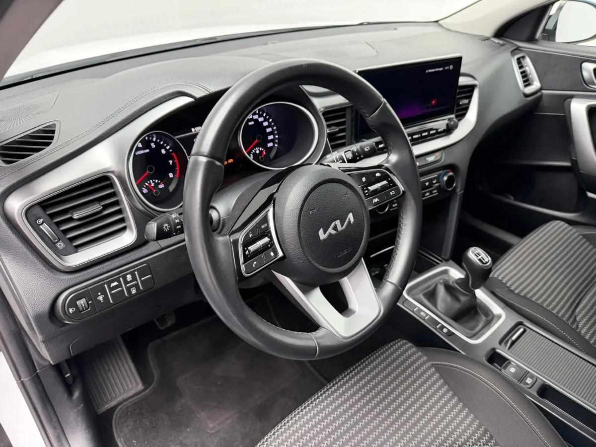 kia-ceed-1-0-t-gdi-2024-gasolina-998cc