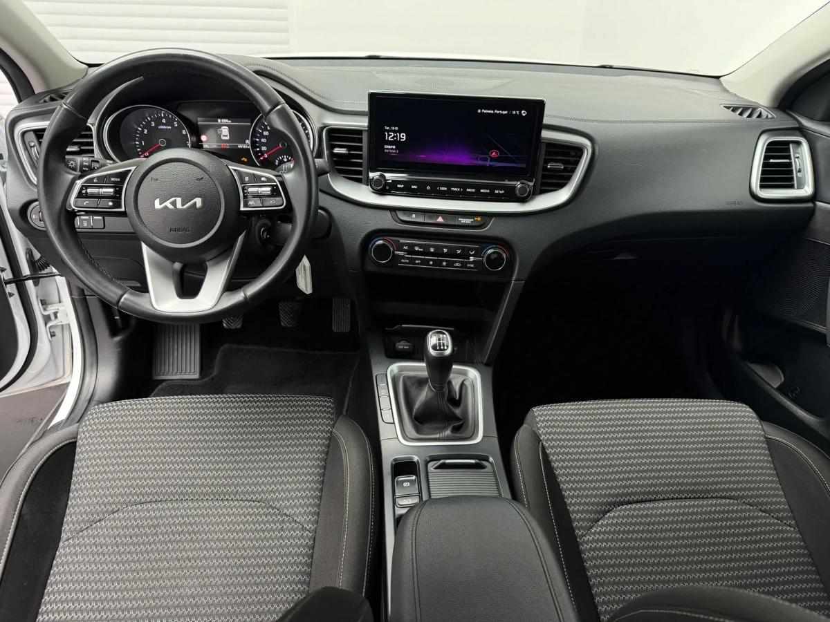 kia-ceed-1-0-t-gdi-2024-gasolina-998cc