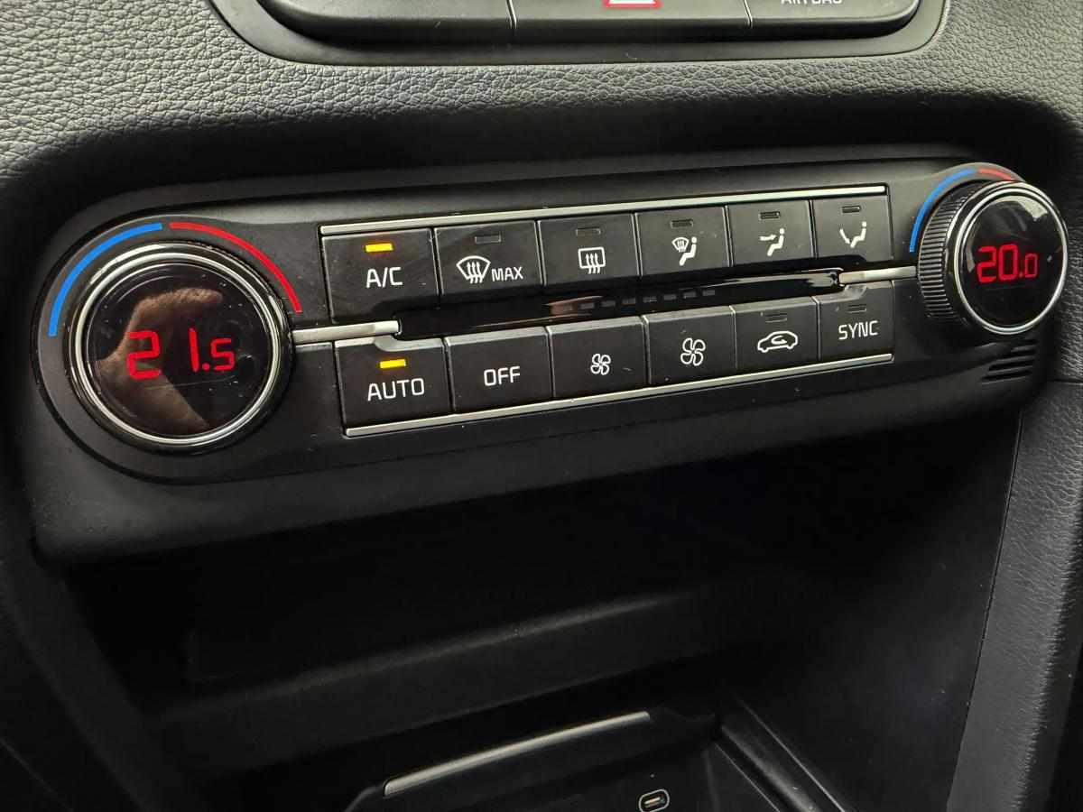 kia-ceed-1-0-t-gdi-2024-gasolina-998cc