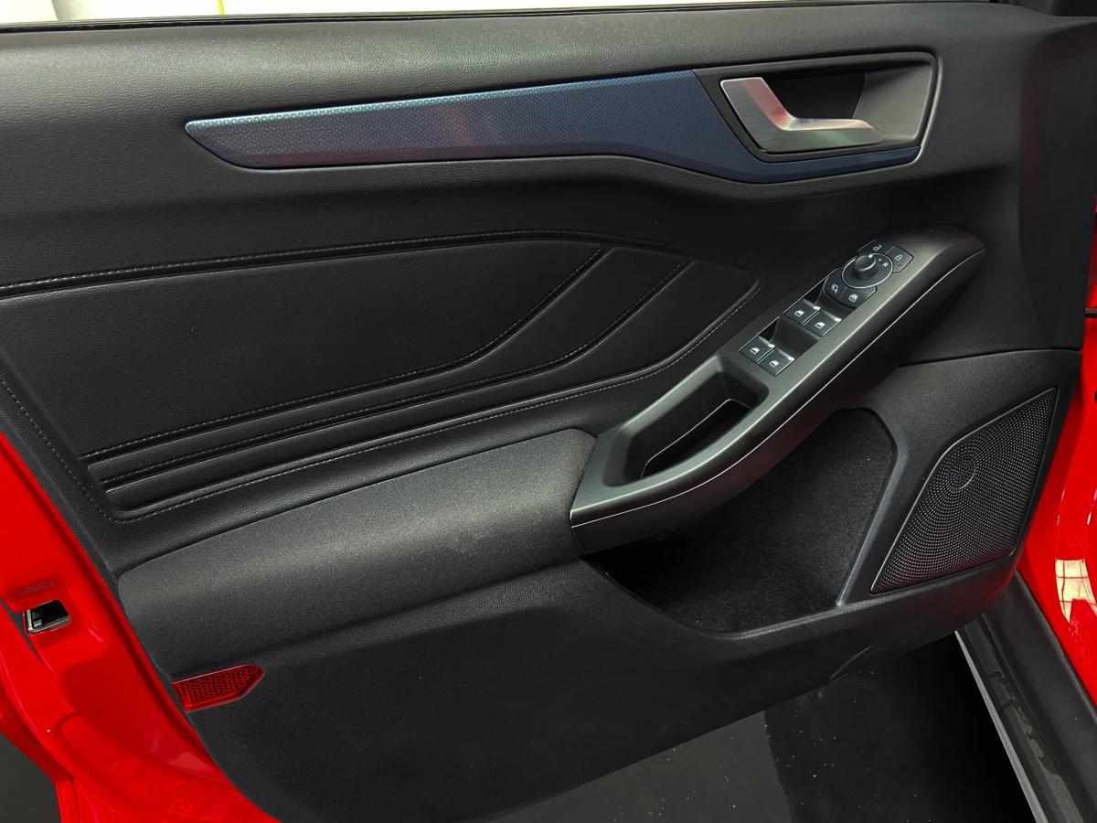 ford-focus-1-0-ecoboost-mild-hybrid-2023-gasolina-999cc
