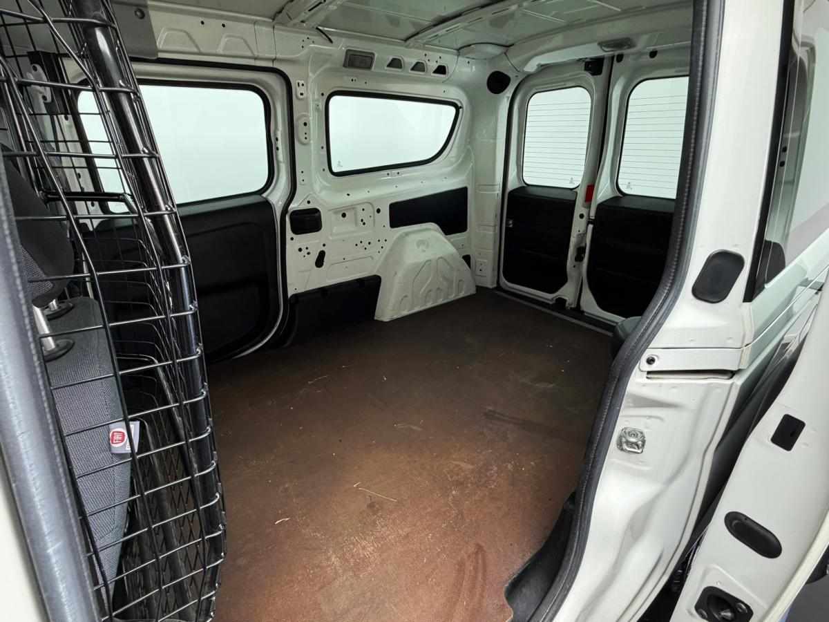 fiat-doblo-1-2-95cv-2018-diesel-1248cc