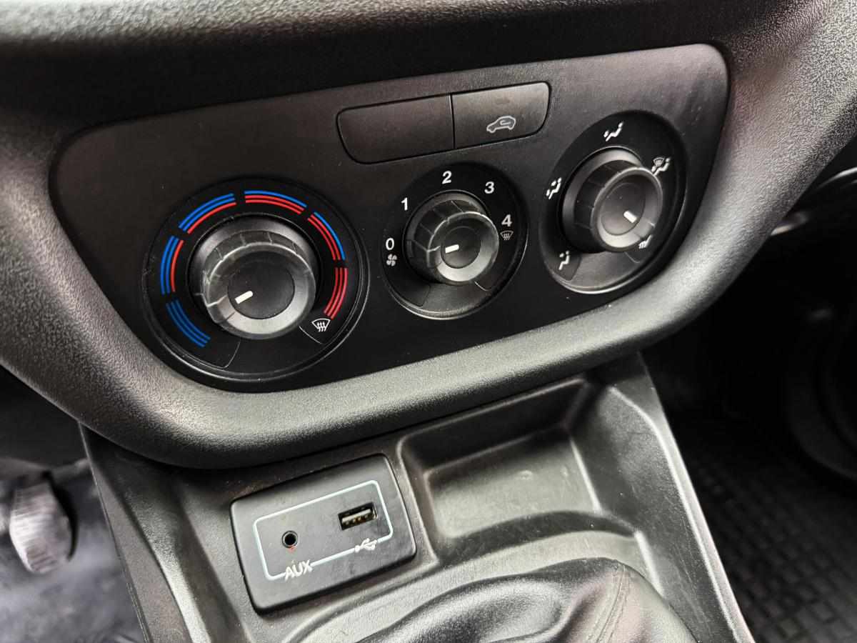 fiat-doblo-1-2-95cv-2018-diesel-1248cc