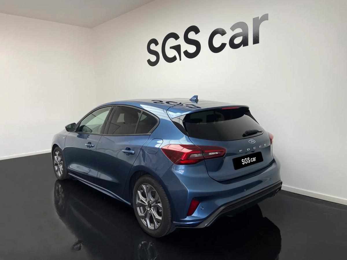 ford-focus-1-5-ecoblue-2023-diesel-1499cc