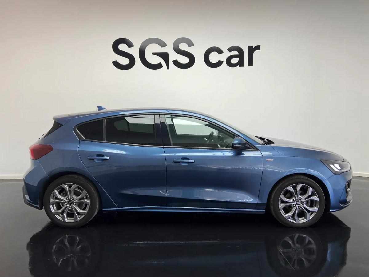 ford-focus-1-5-ecoblue-2023-diesel-1499cc