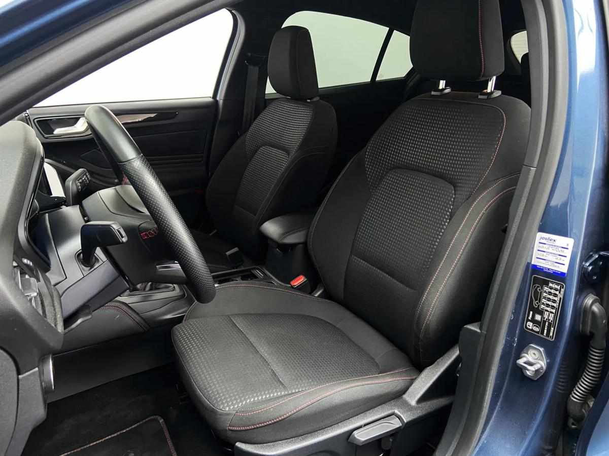 ford-focus-1-5-ecoblue-2023-diesel-1499cc