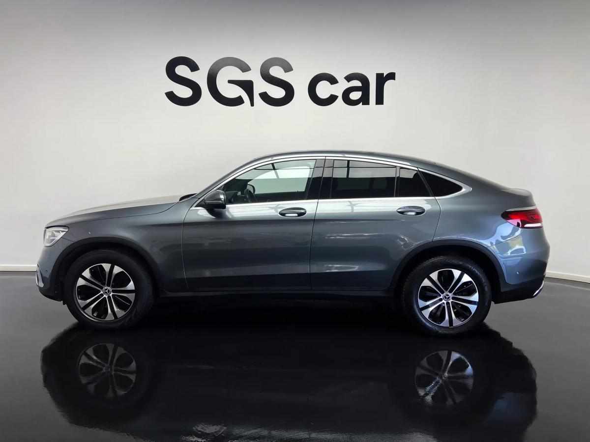 mercedes-benz-glc-220-d-4matic-2022-diesel-1950cc