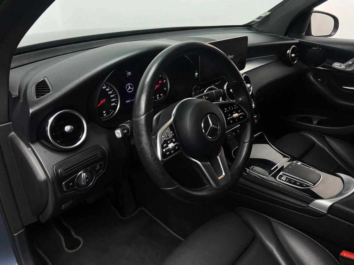 mercedes-benz-glc-220-d-4matic-2022-diesel-1950cc
