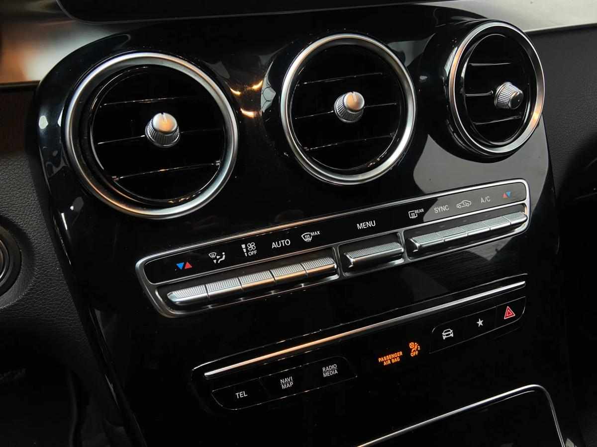 mercedes-benz-glc-220-d-4matic-2022-diesel-1950cc