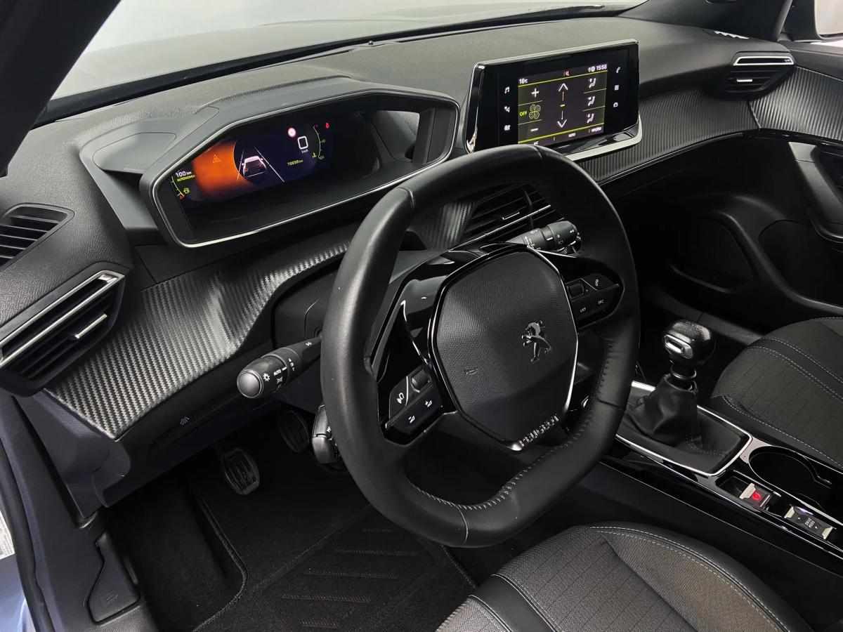 peugeot-2008-1-2-puretech-2023-gasolina-1199cc