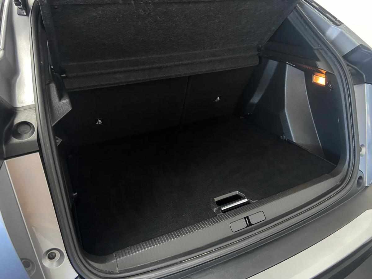 peugeot-2008-1-2-puretech-2023-gasolina-1199cc