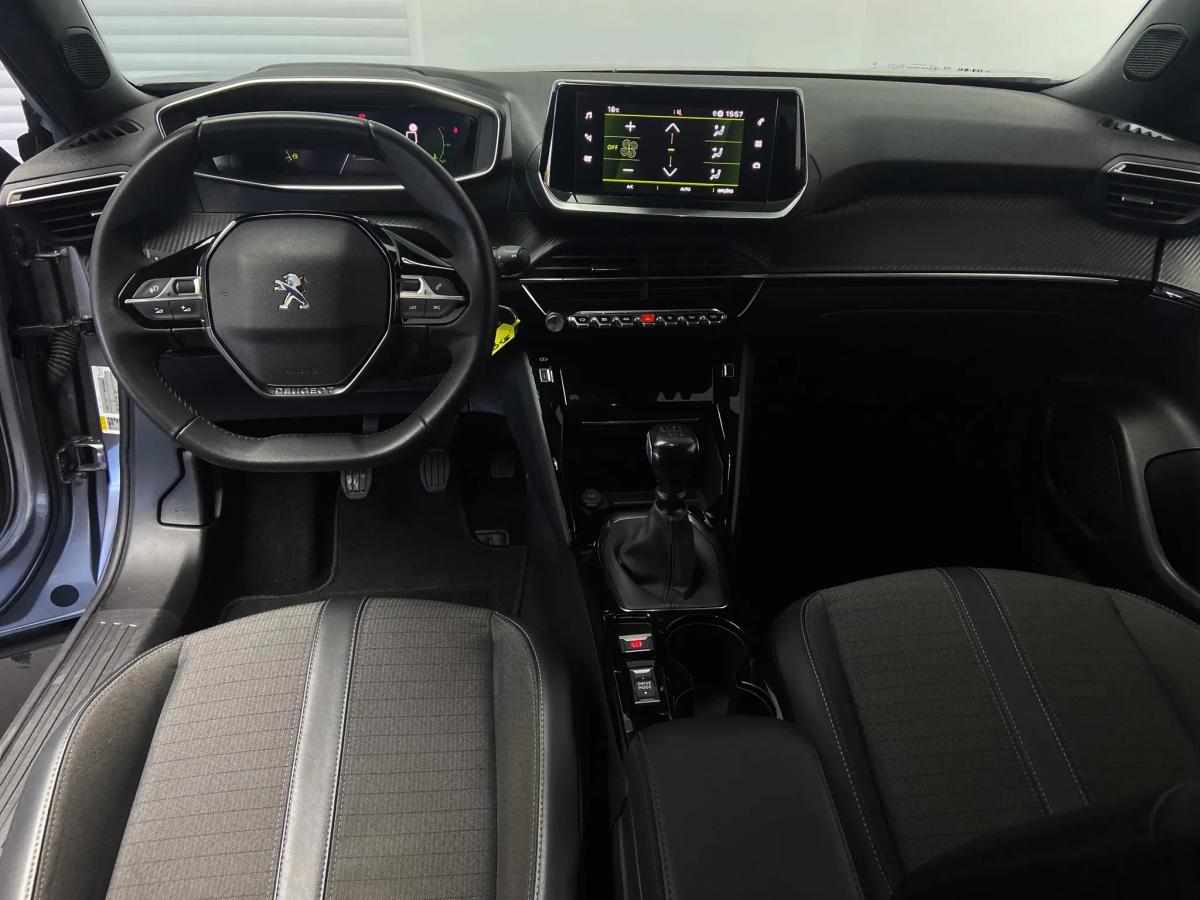 peugeot-2008-1-2-puretech-2023-gasolina-1199cc