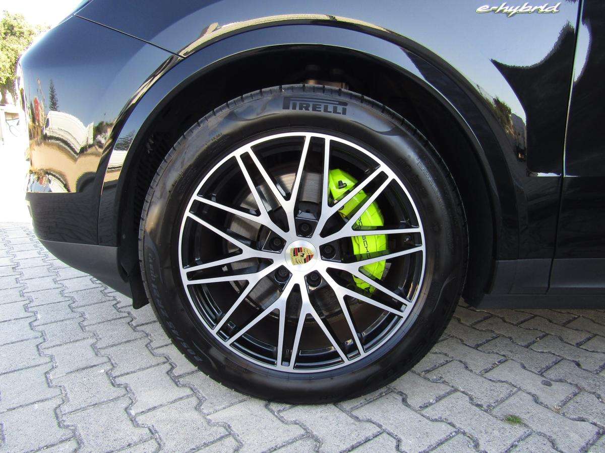 porsche-cayenne-2024-hibrido-a-gasolina-2986cc