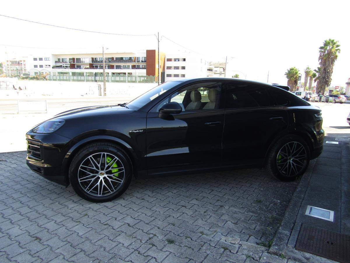 porsche-cayenne-2024-hibrido-a-gasolina-2986cc