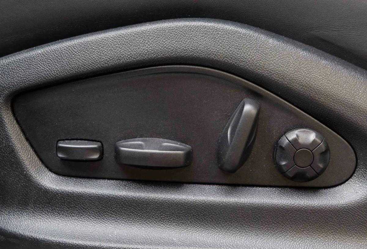 porsche-cayenne-2025-hibrido-a-gasolina-2995cc