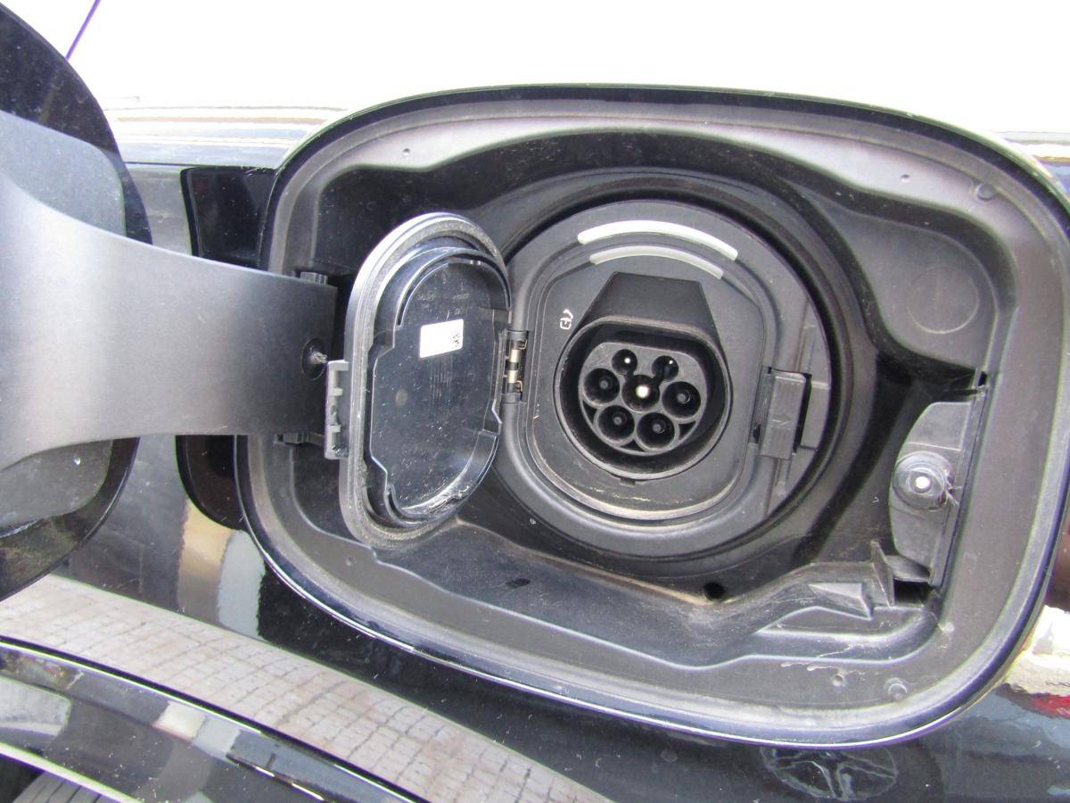 mercedes-benz-glc-2025-hibrido-a-gasolina-1991cc