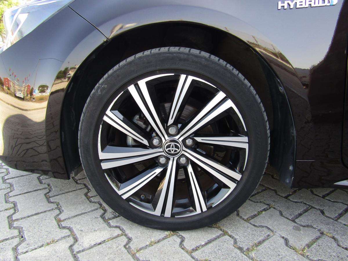 toyota-corolla-2022-hibrido-a-gasolina-1798cc