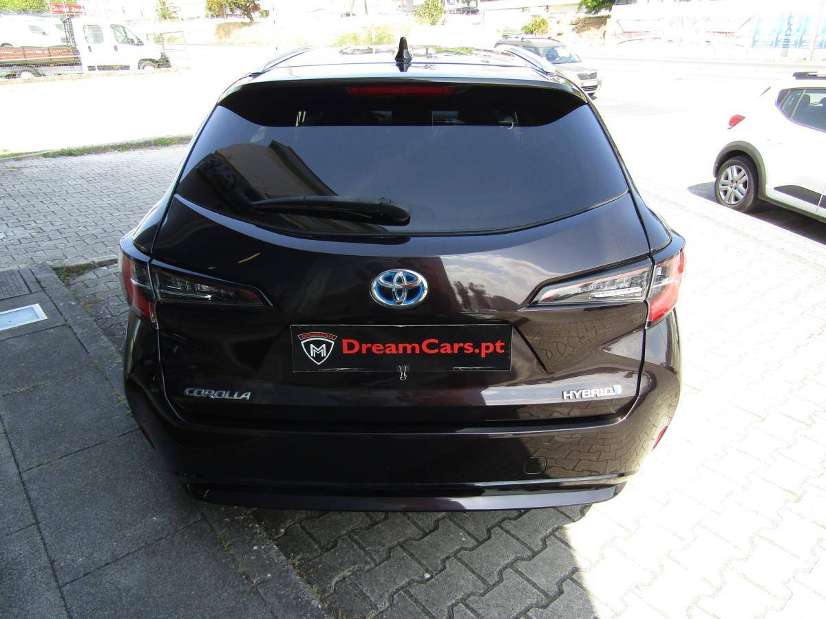 toyota-corolla-2022-hibrido-a-gasolina-1798cc